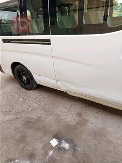 نيسان اورفان